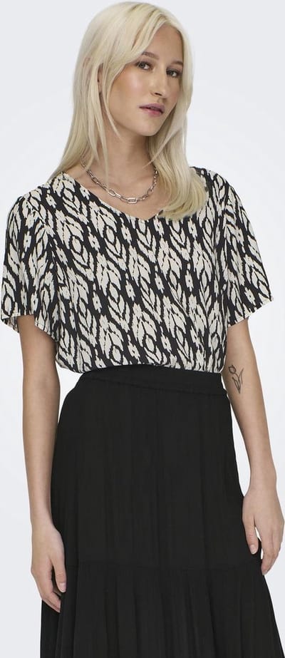 Only T-shirt Onlsusan S/s V-neck Top Wvn Noos 15325014 Black/ Kat Graph Dames Maat - XS