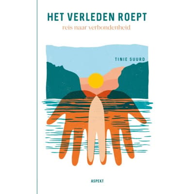 Het Verleden Roept - Tinie Suurd