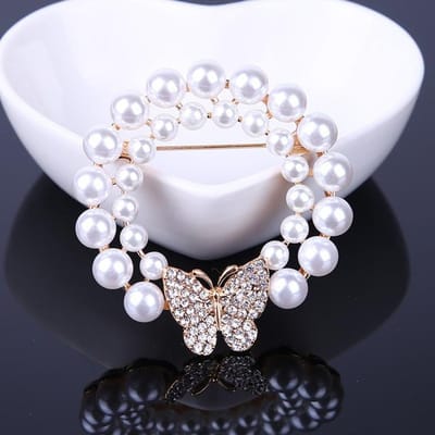 Modieuze En Exquise Vlinderkrans Strass Legering Rond Vrouwelijke Parel Broche Speld Jurk Accessoires gray