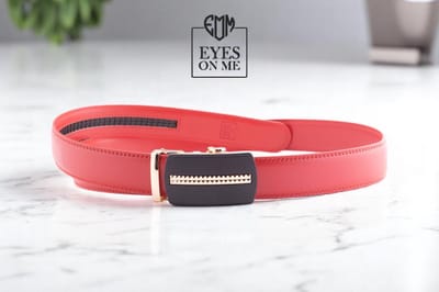Rode lederen riem zonder gaatjes met automatische gesp voor heren ( model N185 )