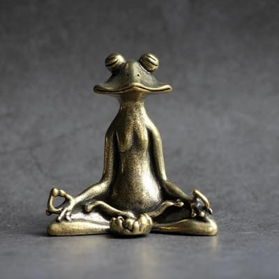 Vintage Messing Meditatie Zen Boeddhistische Kikker Beeldje Snuisterij Koperen Dier Beeldje Rookverspreider Huis Bureau Decoratie Thee Huisdier donkere kaki kleur