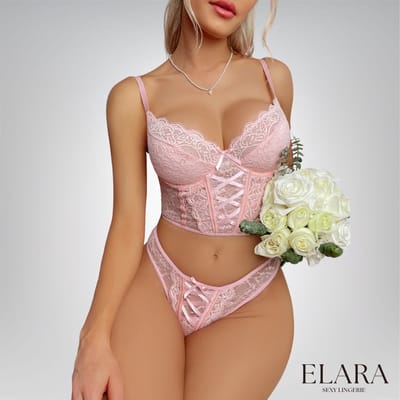 Elara – Livia – Luxe Roze Lingerie Set met Kant & Strikdetail – Bustier & Slip – S