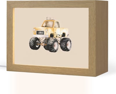 Nachtlampje 20x15 cm - Kinder lampje - Monstertruck - Geel - Beige - Tafellamp kinderkamer - Slaapkamer lamp - Bedlamp kinderen - Kinderlampje stopcontact - Wandlamp babykamer - Nachtlampjes