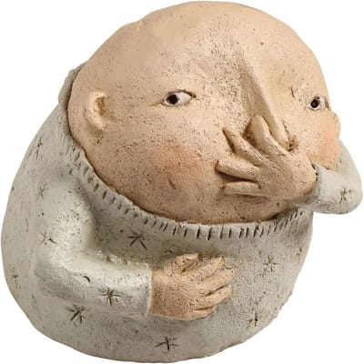 Jongen met neus beeldje - Badkamer decoratie grappig - Badkamer decoreren - Handgeschilderde hars - 5 inch hoog - Beige