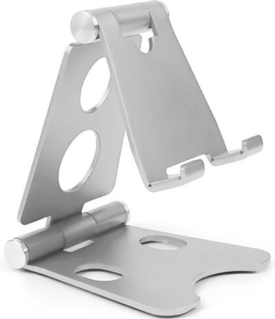 Verstelbare Telefoonhouder bureau | Telefoonstandaard bureau | Opvouwbaar en Verstelbaar | Tabletstandaard met Opberghoes | Smartphone Opvouwbare Houder voor Thuis | Trein | Bureautafel | Tafel | Kabelmanagement | L82 * B72 * H100 mm - Zilver LB470
