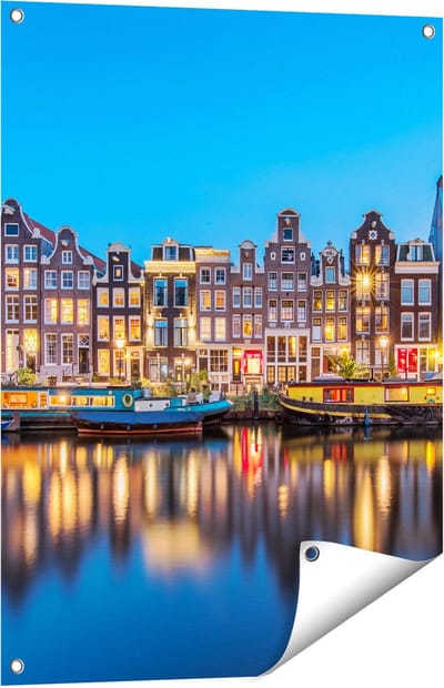 Gards Tuinposter Amsterdamse Huisjes in de Avond met Lichten - 60x80 cm - Tuindoek - Tuindecoratie - Wanddecoratie buiten - Tuinschilderij