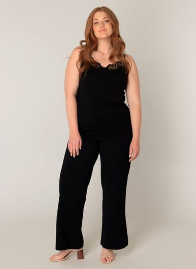 BASE LEVEL CURVY Arah Broek - Black - maat W5(58/60) / L30