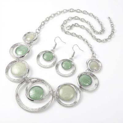 Groen en zilverkleurige statement ketting met ronde hanger voor dames inclusief oorbellen set – sieraden set met cirkel design