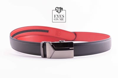 Zwart + rood lederen riem zonder gaatjes met automatische gesp voor heren ( model 37 )
