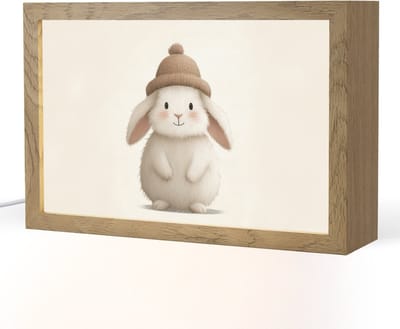 Nachtlampje 30x20 cm - Kinder lampje - Konijn - Muts - Oren - Beige - Tafellamp kinderkamer - Slaapkamer lamp - Bedlamp kinderen - Kinderlampje stopcontact - Wandlamp babykamer - Nachtlampjes
