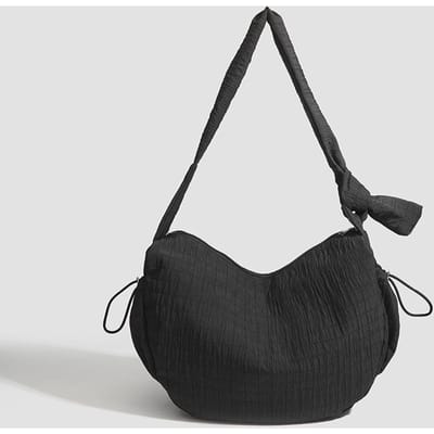 Herfst en Winter Koreaanse Versie van Lazy Style Tote Bag Niche Mode Geplooide Trekkoord Crossbody Canvas Tas Sport Gym Tas black