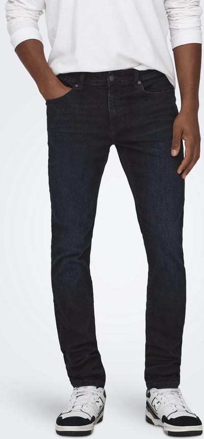 Only & Sons blauwe heren jeans   Loom   Stonewash wassing   Slim Fit   5-Pocket zakken   Knoop- en ritssluiting   Low waist Blauw 33/30