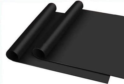 Grill Mat Voor Oven / BBQ - 2 Stuks - Hittebestendig Tot 290 Graden - Vaatwasser Bestendig - Zwart-Makkelijk Reinigend - van Heble®