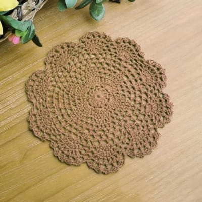 Set van 6 Ronde Gehaakte Tafelmatten - Katoenen Coasters en Tafelkleed voor Borden, Vazen en Kopjes, 20 cm, Koffiekleurige Decoratie