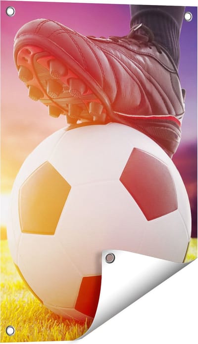 Gards Tuinposter Klassieke Voetbal Aftrap met Zonsondergang - 40x60 cm - Tuindoek - Tuindecoratie - Wanddecoratie buiten - Tuinschilderij