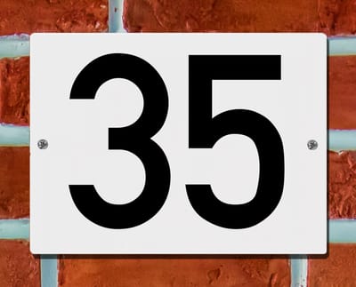 Huisnummerbord Wit - Nummer 35 - 15 x 12 cm - incl. bevestiging | - naambord - nummerbord - voordeur