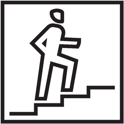 Trap omhoog sticker met persoon, wit zwart 150 x 150 mm
