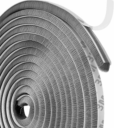 Zelfklevende Borstelafdichting voor Deuren - 7 Meter, 9 mm x 9 mm, Ideaal als Tochtstrip en Voor Rolpoorten