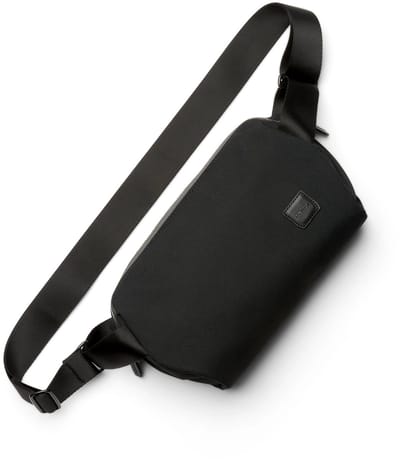 Bellroy Classic Sling 5L – Uitbreidbare opslagcapaciteit – Gevoerde achterzak voor waardevolle items – Tweerichtingsrits voor gemakkelijke toegang - Zwart
