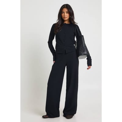 boohoo Dames Lange Geribbelde Doorknoop Lange Mouw Top En Wijde Pijp Broek Coordinatenset | Zwart | Maat: 44