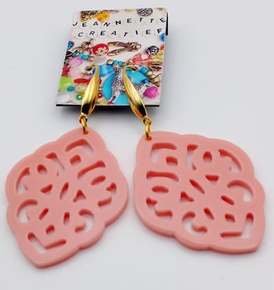 Jeannette-Creatief® - Resin - Barok Ruit Roze - Vintage Pink - Vintage - Roze Oorbellen - Resin Oorbellen - Resin Oorhangers - Resin Vintage Pink - Vintage roze - Oorhangers - Oorbellen - Oorbellen Dames - RVS gouden oorhaakjes