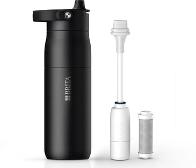 BRITA LARQ Essential waterfles met rietje en waterfilter - Zwart - 680ml - RVS waterfles, dubbelwandige thermosfles (24h koud) incl. rietje & actieve koolstoffilter - filtert PFAS, chloor & meer
