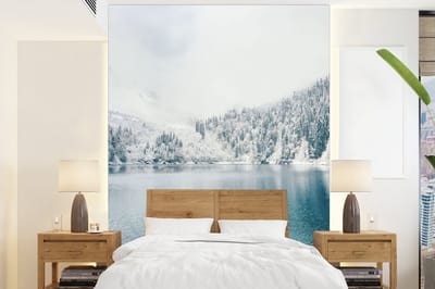 Behang - Fotobehang Winter - Water - Sneeuw - Breedte 165 cm x hoogte 220 cm