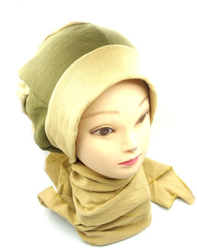 Mooie lichtgele Hoofddoek, hijab.