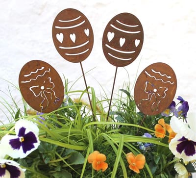 Set van 4 Paasdecoraties voor Tuin - Paaseieren en Paashaas in Roestlook