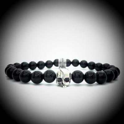 Natuursteen Armband met 925 Sterling Zilver Skull Bedel van 6.1gram Zilver , Handgemaakte Edelsteen Armband met 8mm (Blinkend Onyx) kralen .