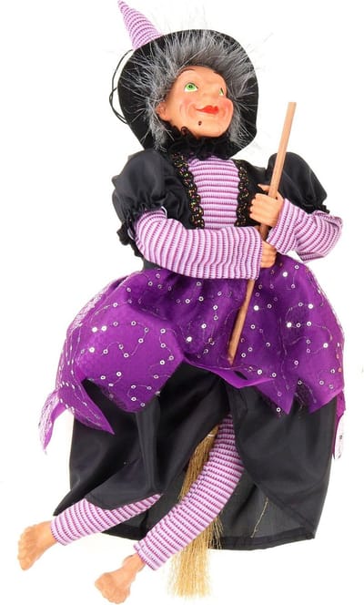 Creation decoratie heksen pop - vliegend op bezem - 40 cm - zwart/paars - Halloween versiering