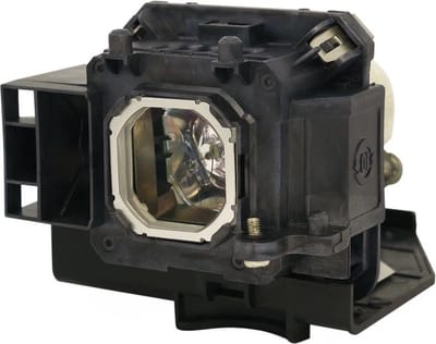 Beamerlamp geschikt voor de NEC M230X beamer, lamp code NP15LP 60003121. Bevat originele NSHA lamp, prestaties gelijk aan origineel.