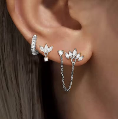 Zilveren Oorbellen - 3 Stuks - Kleur: Zilver - Hoge Kwaliteit - Luxe Oorbellen - RVS / Roestvrijstaal / Stainless Steel - Oorbellen Set - Inclusief Luxe Cadeau Verpakking - Oorhangers / Oorring / Oorsteker / Oorknop - Verkleurt Niet - Earrings