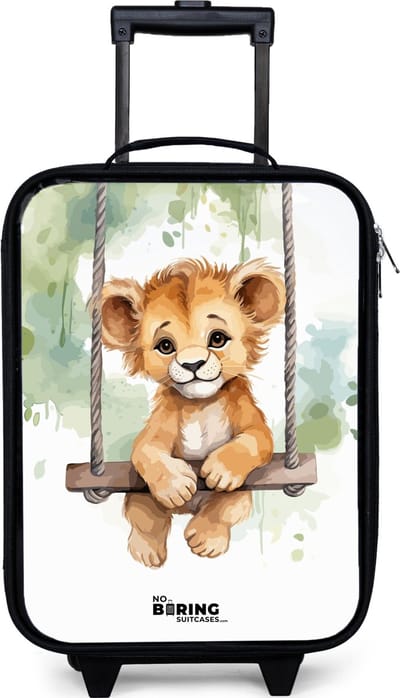 NoBoringSuitcases.com® - Kinderkoffer jongen - Kindertrolley meisje - Leeuwenwelpje met schommel illustratie - Koffer kind lichtgewicht - Reiskoffer trolley voor kinderen - Koffertje met lichtgevende wieltjes - Rolkoffer zwart