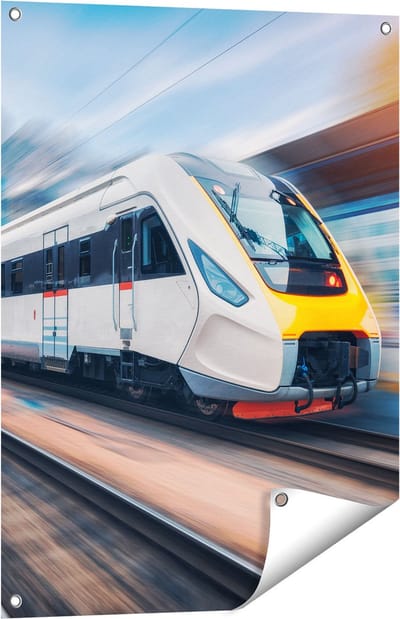 Gards Tuinposter Trein bij het Station - 60x80 cm - Tuindoek - Tuindecoratie - Wanddecoratie buiten - Tuinschilderij