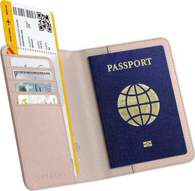 Satechi FindAll Vegan-Lederen Paspoorthoesje met FindMy – Uitgerust met Find My Technologie – Biedt RFID-Bescherming – Mogelijkheid tot Draadloos Opladen - Roze