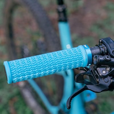 Mountainbike Handvatten met Lock-On Klem - Fietshandvatten voor MTB en BMX