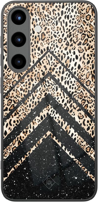 Casimoda® hoesje - Geschikt voor Samsung Galaxy S25 - Chevron Luipaard - Luxe Hard Case Zwart - Backcover telefoonhoesje - Zwart