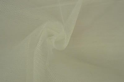 Tule stof - Gebroken wit - 150cm breed - 15 meter