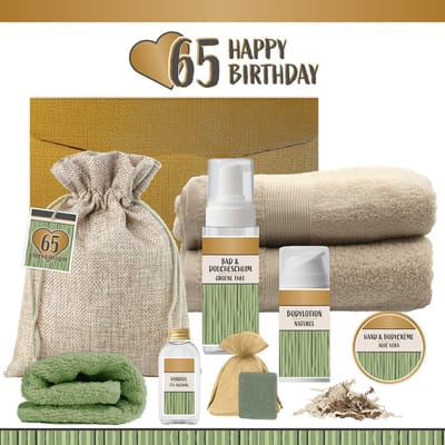 Geschenkset “65 Happy Birthday” - 9 producten - 1940 gram | Luxe wellness Cadeaubox voor haar Giftset Feestje Verjaardag Vijfenzestig jaar Cadeau Pakket Douche Gefeliciteerd Verjaardagscadeau Vrouw Gift Party Sixty-five Years Hartje Goud Groen Beige