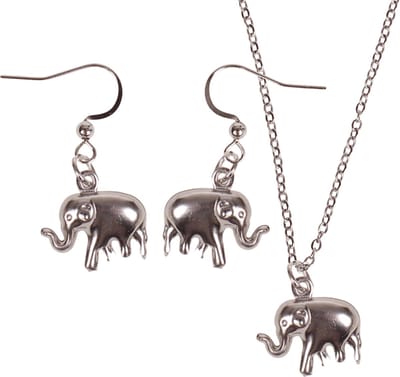 Set - Ketting 55cm - Zilverkleurige Oorbellen - Hangertje Olifant zilverkleurig 1,5cm