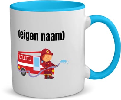 Akyol - brandweerman met brandweerwagen koffiemok - theemok - blauw - Brandweer - iemand die werkt bij de brandweer - met eigen naam - leuk cadeau voor iemand die bij de brandweer werkt - cadeau - kado - 350 ML inhoud