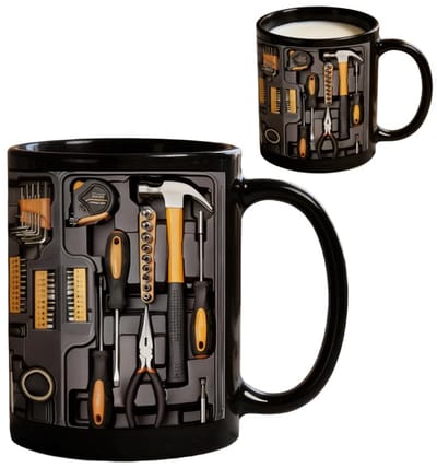 Dailygoods- Gereedschapsbeker 350 ml - Koffiemok - Monteurbeker - Keramiek - Hittebestendig - Uniek design met gereedschapsprints