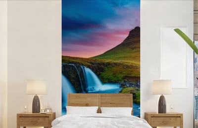 Behang - Fotobehang Waterval - Berg - Mos - Zonsondergang - Natuur - Breedte 120 cm x hoogte 240 cm