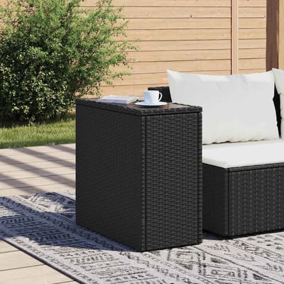 vidaXL Tuinbijzettafel met glazen blad 58x27,5x55 cm poly rattan zwart