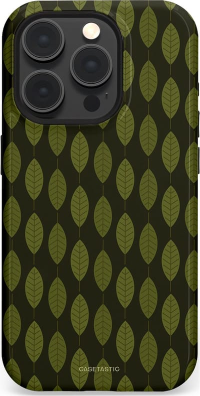 Casetastic hoesje geschikt voor Apple iPhone 15 Pro - MagSafe - Dubbellaagse bescherming - Donkergroene Bladerendek - Fashion Case - Zwart Donkergroen