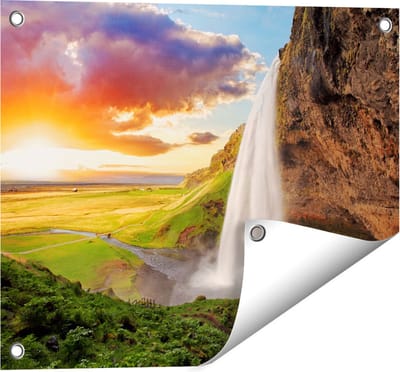 Gards Tuinposter Waterval in IJsland met Zonsondergang - 50x40 cm - Tuindoek - Tuindecoratie - Wanddecoratie buiten - Tuinschilderij