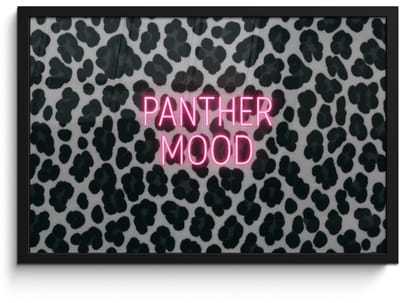 Poster in lijst - Fotolijst 60x40 cm - Posters - Panterprint - Zwart - Neonletters - Roze - Posterlijst zwart - Decoratie - Wanddecoratie woonkamer - Muurdecoratie slaapkamer