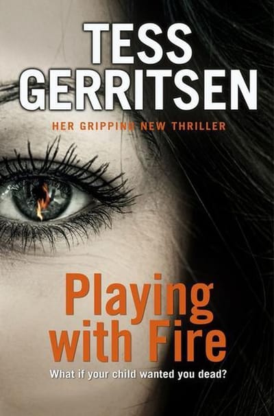 Playing With Fire - Tess Gerritsen