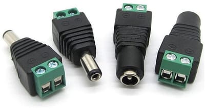 - DC-stekkeradapter - 4 stuks - Voor camera en LED-strip - 5,5 mm x 2,1 mm - Veilig en Betrouwbaar - Universele verbinding - Geschikt voor...